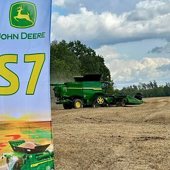 John Deere S7 skaitmeninio kombaino pristatymas